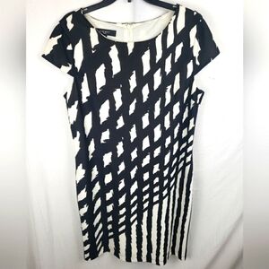Calvin Klein Black And White Cap Sleeve Zip Up Dress Sz 14